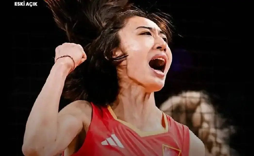 女排土超豪, 费内巴切女, img