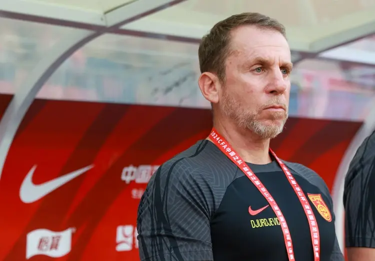 赛阵容, 刚刚组队