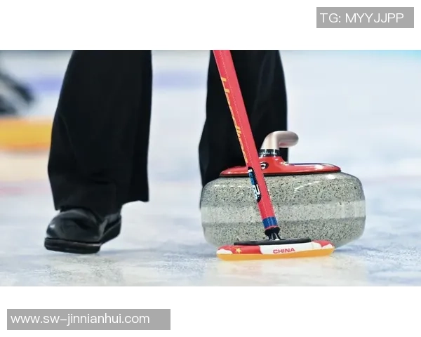 米兰冬奥会冰壶落选赛：我国混双叶紫萱于森豪取四连胜稳居B组第一